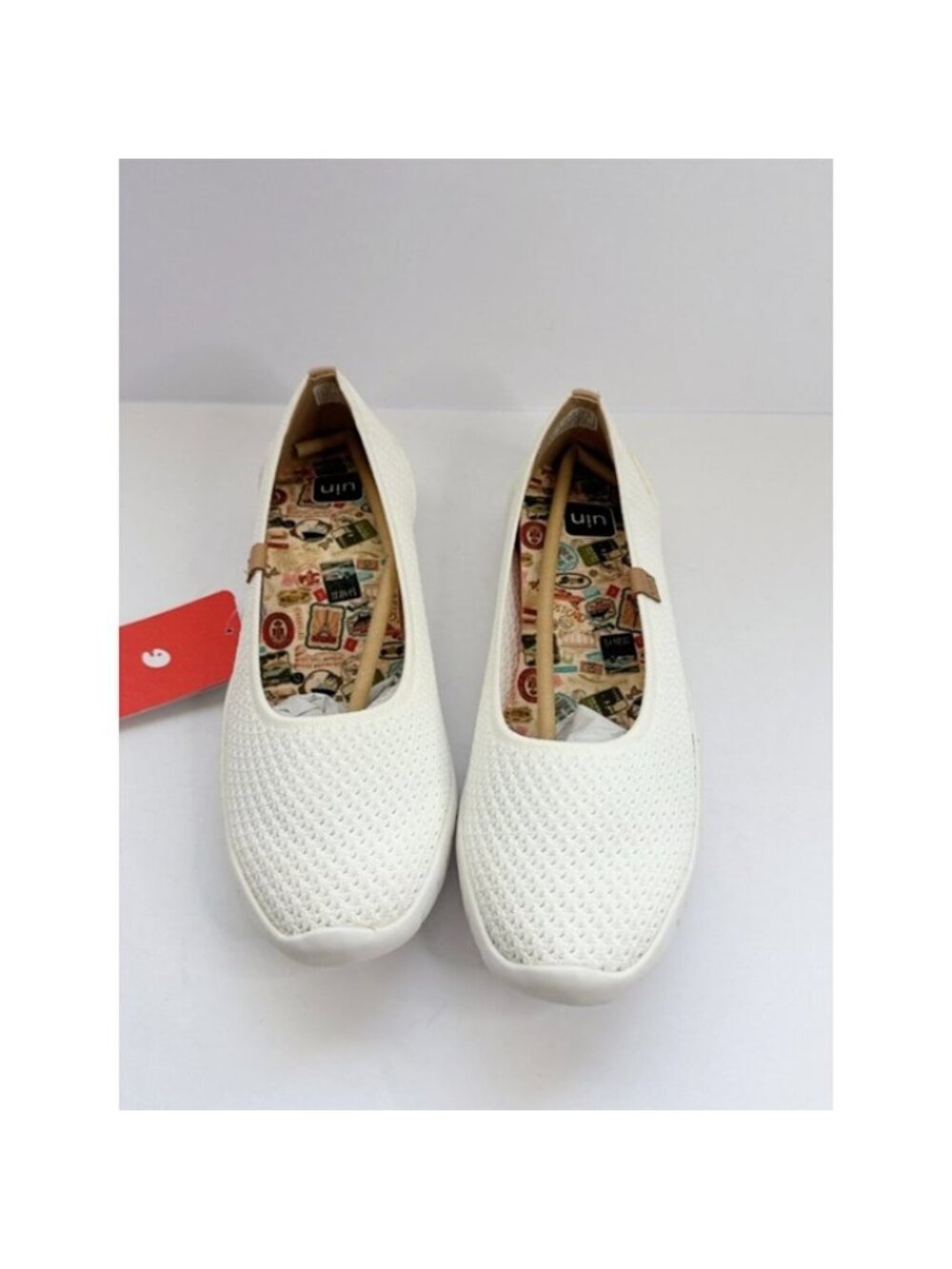 UIN Pure White Knit Slip-On Shoes Comfort Travel Flats Women's Size 9.5